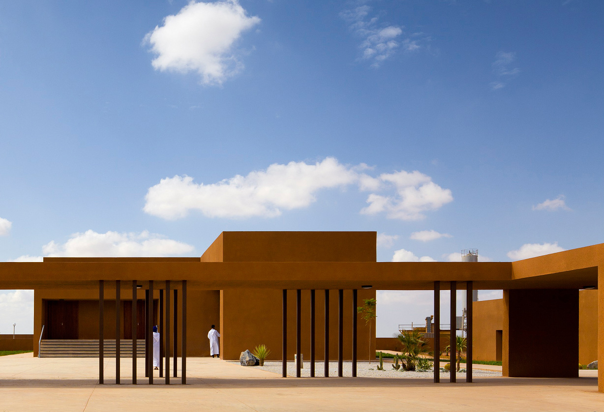 Ecole Supérieure de Technologie de Guelmim  DRISS KETTANI ARCHITECTE