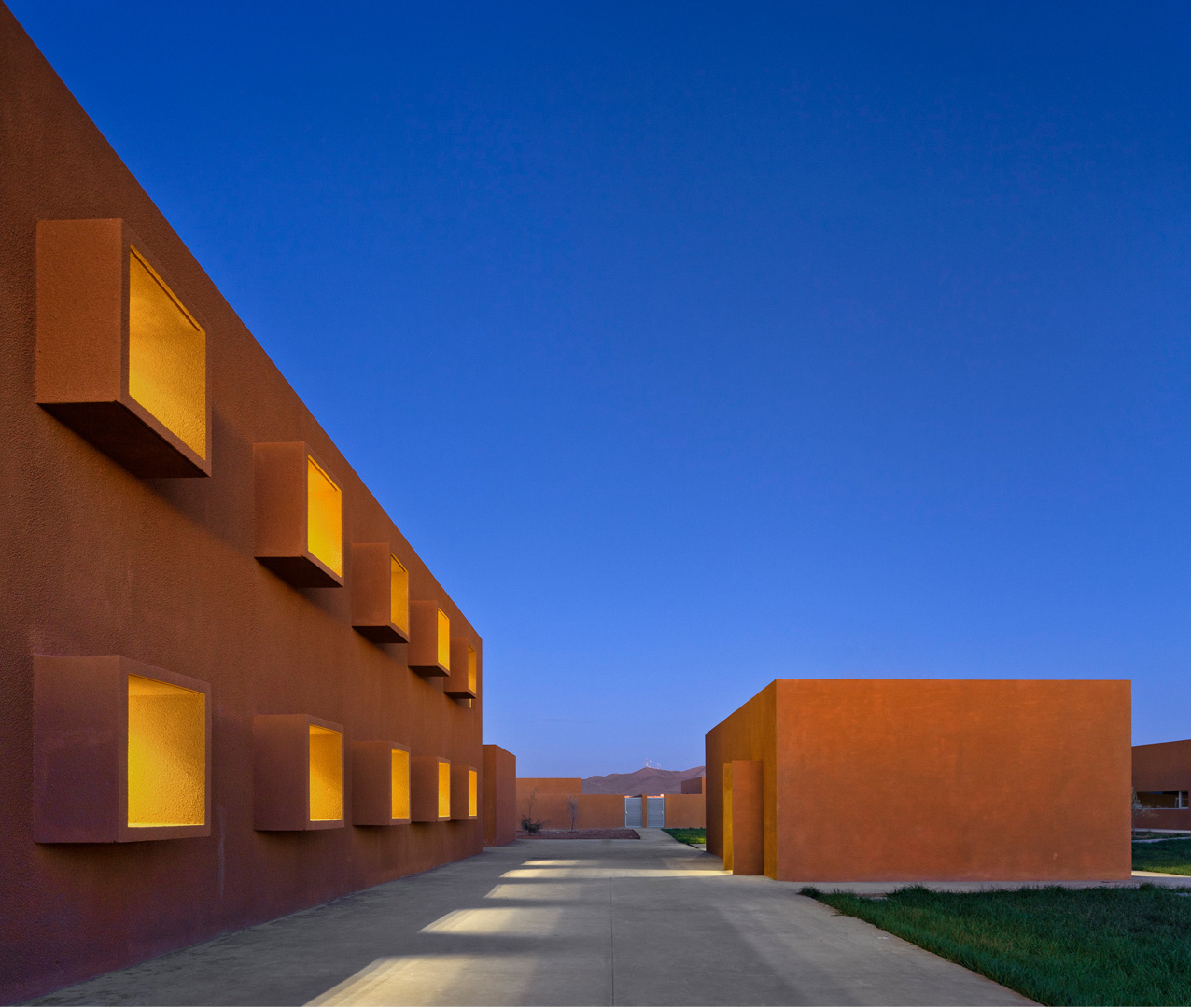 Ecole Supérieure de Technologie de Guelmim  DRISS KETTANI ARCHITECTE