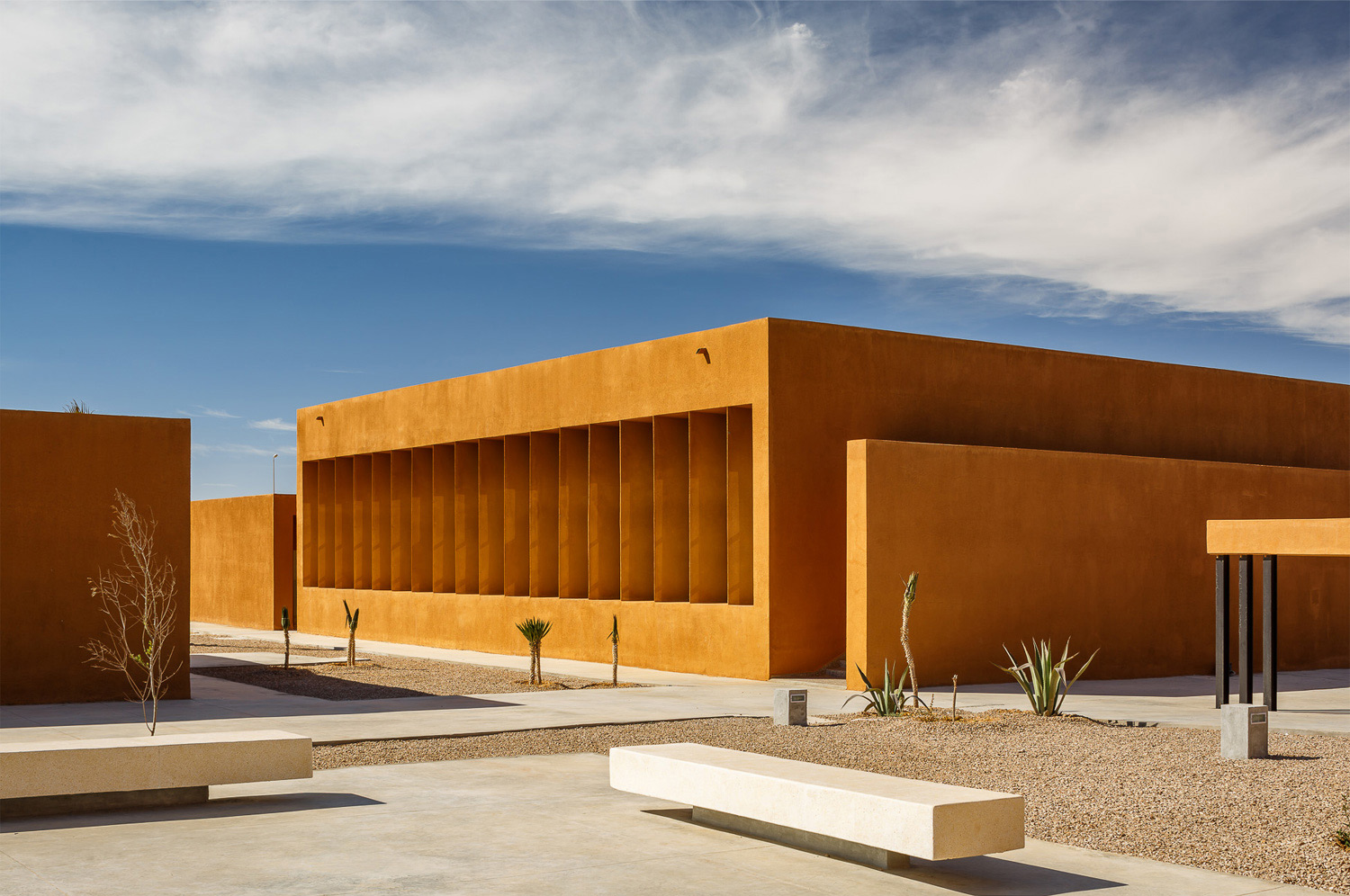 Ecole Supérieure de Technologie de Laâyoune  DRISS KETTANI ARCHITECTE